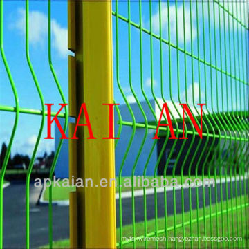 hot sale!!!!! anping KAIAN 100x200mm angle bent type welded mesh fence(30 years manufacturer)